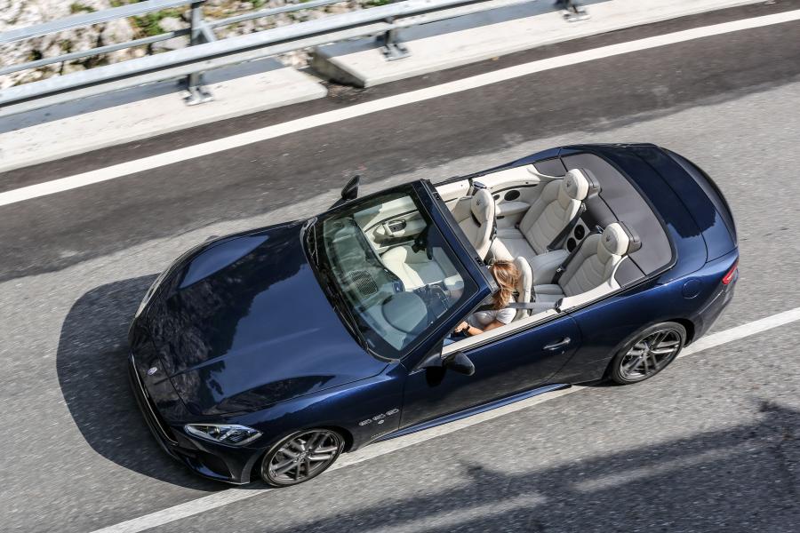  Maserati GranCabrio Sport 2017 года  (фото 39 из 45)
